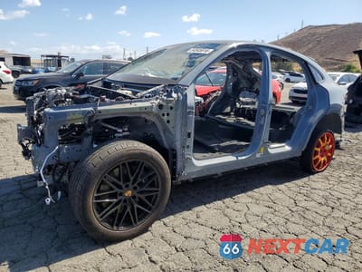 2024 PORSCHE CAYENNE COUPE WP1BA2AYXRDA54268 - główne zdjęcie licytacji z USA - miniatura