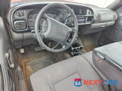 Zdjęcie 8 z 13 samochodu: 2000 DODGE RAM 1500 VIN:3B7HC12Y6YG157171 - miniatura