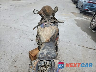Zdjęcie 6 z 8 samochodu: 2022 BMW S 1000 RR VIN:WB10E2305N6F96526 - miniatura