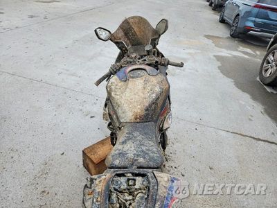 Zdjęcie 6 z 8 samochodu: 2022 BMW S 1000 RR VIN:WB10E2305N6F96526 - miniatura