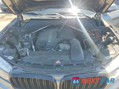 Zdjęcie 12 z 13 samochodu: 2014 BMW X5 XDRIVE35I VIN:5UXKR0C51E0C27888 - miniatura