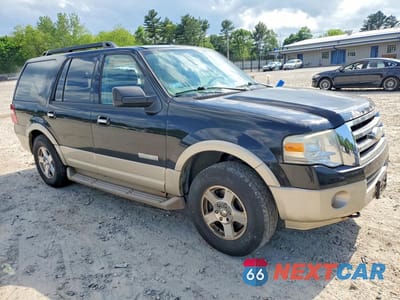 Czwarte zdjęcie samochodu z boku: 2007 FORD EXPEDITION EDDIE BAUER VIN:1FMFU18537LA26102 - miniatura