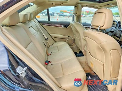 Zdjęcie 10 z 12 samochodu: 2009 MERCEDES-BENZ C 300 4MATIC VIN:WDDGF81X69F264234 - miniatura