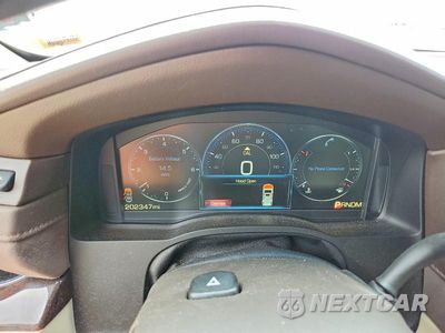 Zdjęcie 9 z 13 samochodu: 2015 CADILLAC ESCALADE LUXURY VIN:1GYS4MKJ8FR687057 - miniatura