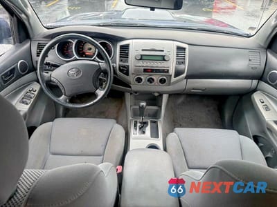 Zdjęcie 9 z 14 samochodu: 2008 TOYOTA TACOMA DOUBLE CAB VIN:5TELU42N88Z571247 - miniatura