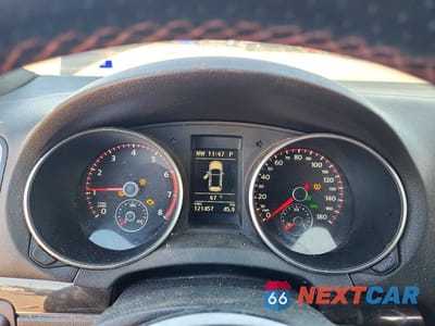 Zdjęcie 9 z 12 samochodu: 2012 VOLKSWAGEN GTI VIN:WVWHV7AJ3CW101376 - miniatura