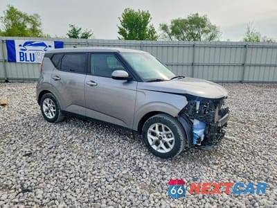 Czwarte zdjęcie samochodu z boku: 2025 KIA SOUL LX VIN:KNDJ23AU3S7946055 - miniatura