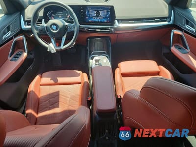 Zdjęcie 8 z 13 samochodu: 2026 BMW X1 XDRIVE28I VIN:WBX73EF04T5459620 - miniatura