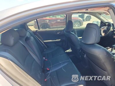 Zdjęcie 10 z 12 samochodu: 2017 HONDA ACCORD TOURING VIN:1HGCR3F97HA033644 - miniatura