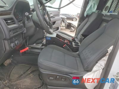 Zdjęcie 7 z 13 samochodu: 2022 CHEVROLET TAHOE C1500 VIN:1GNSCLED7NR129327 - miniatura