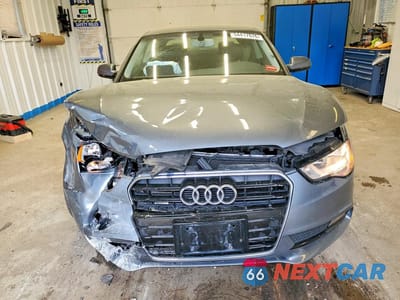 Piąte zdjęcie samochodu w środku: 2014 AUDI A5 PREMIUM VIN:WAUCFAFR8EA050182 - miniatura