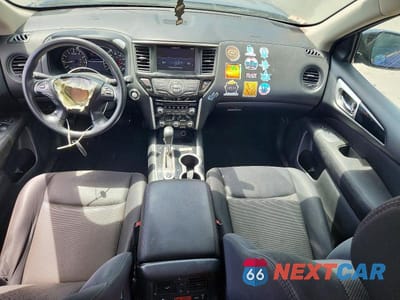 Zdjęcie 8 z 13 samochodu: 2017 NISSAN PATHFINDER S VIN:5N1DR2MM7HC631656 - miniatura