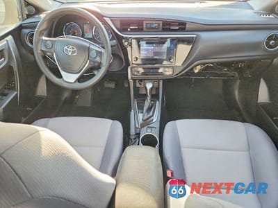 Zdjęcie 8 z 12 samochodu: 2019 TOYOTA COROLLA LE VIN:2T1BURHE0KC192398 - miniatura