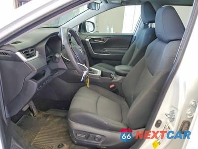 Zdjęcie 7 z 14 samochodu: 2023 TOYOTA RAV4 XLE VIN:2T3P1RFVXPC344901 - miniatura