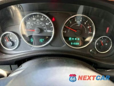 Zdjęcie 7 z 12 samochodu: 2011 JEEP WRANGLER UNLIMITED SPORT VIN:1J4BA3H19BL528443 - miniatura