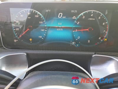 Zdjęcie 9 z 13 samochodu: 2021 MERCEDES-BENZ GLB 250 VIN:W1N4M4GB1MW089660 - miniatura