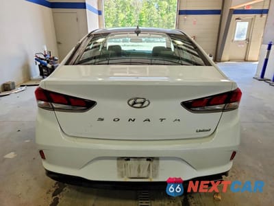 Zdjęcie 6 z 12 samochodu: 2018 HYUNDAI SONATA LIMITED VIN:5NPE34AF4JH660649 - miniatura