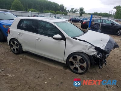 Czwarte zdjęcie samochodu z boku: 2011 VOLKSWAGEN GTI VIN:WVWGD7AJ2BW288994 - miniatura