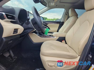 Zdjęcie 7 z 13 samochodu: 2024 TOYOTA HIGHLANDER LIMITED VIN:5TDKDRBH5RS559770 - miniatura