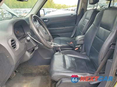 Zdjęcie 7 z 13 samochodu: 2014 JEEP PATRIOT LATITUDE VIN:1C4NJPFA6ED889298 - miniatura