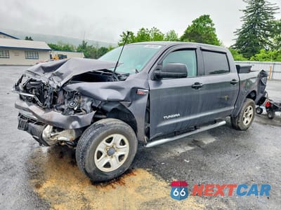 2013 TOYOTA TUNDRA CREWMAX SR5 5TFDY5F16DX306513 - główne zdjęcie licytacji z USA - miniatura