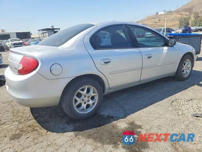 Trzecie zdjęcie samochodu z tyłu: 2002 DODGE NEON ES VIN:1B3ES56C42D606123 - miniatura