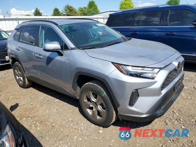 Czwarte zdjęcie samochodu z boku: 2023 TOYOTA RAV4 XLE VIN:2T3P1RFV7PC382988 - miniatura