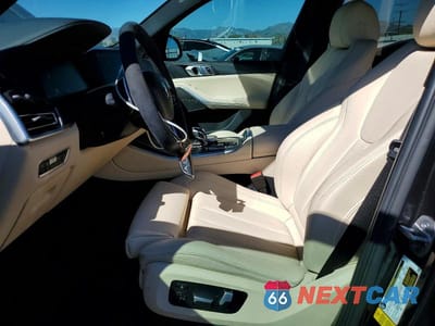 Zdjęcie 7 z 13 samochodu: 2021 BMW X5 SDRIVE 40I VIN:5UXCR4C05M9H66508 - miniatura