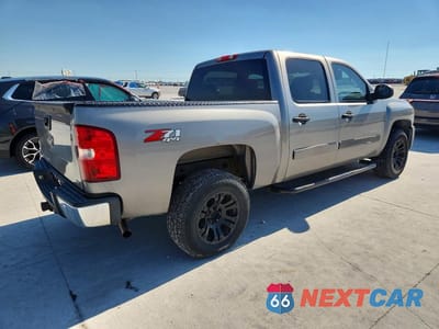 Trzecie zdjęcie samochodu z tyłu: 2007 CHEVROLET SILVERADO K1500 CREW CAB VIN:2GCEK13M971646804 - miniatura