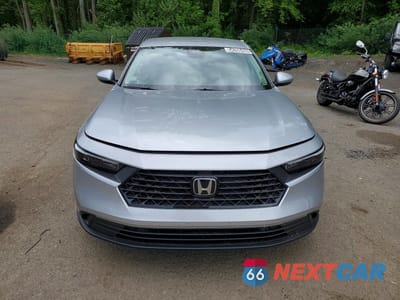 Piąte zdjęcie samochodu w środku: 2026 HONDA ACCORD LX VIN:1HGCY1F28TA012224 - miniatura