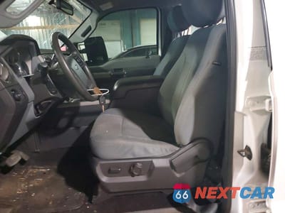 Zdjęcie 7 z 12 samochodu: 2015 FORD F350 SUPER DUTY VIN:1FT8W3BT0FEA61984 - miniatura