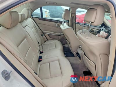 Zdjęcie 10 z 12 samochodu: 2014 MERCEDES-BENZ E 350 VIN:WDDHF5KB9EB022559 - miniatura