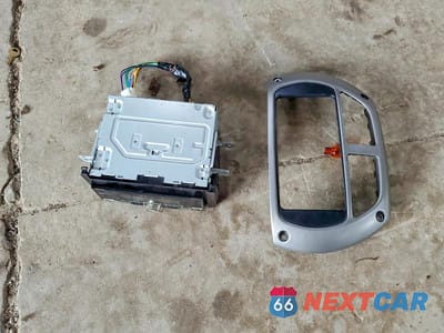 Zdjęcie 13 z 14 samochodu: 2001 TOYOTA RAV4 BASE VIN:JTEGH20V710006664 - miniatura