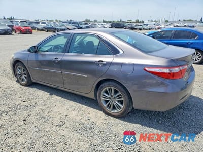 Drugie zdjęcie samochodu z przodu: 2015 TOYOTA CAMRY SE VIN:4T1BF1FK4FU047910 - miniatura