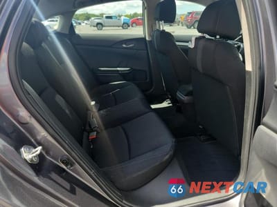 Zdjęcie 10 z 13 samochodu: 2018 HONDA CIVIC LX VIN:2HGFC2F59JH584381 - miniatura