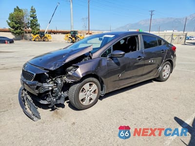 2017 KIA FORTE LX 3KPFK4A70HE022008 - główne zdjęcie licytacji z USA - miniatura