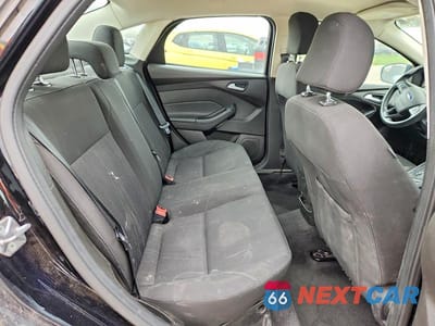 Zdjęcie 10 z 12 samochodu: 2016 FORD FOCUS SE VIN:1FADP3F2XGL286459 - miniatura