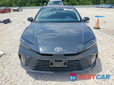Piąte zdjęcie samochodu w środku: 2025 TOYOTA CAMRY LE VIN:4T1DAACK1SU205917 - miniatura