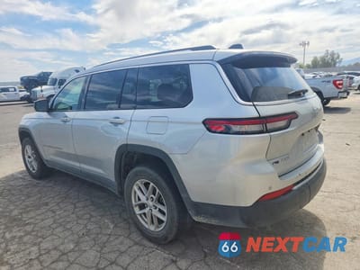 Drugie zdjęcie samochodu z przodu: 2023 JEEP GRAND CHEROKEE VIN:1C4RJKAG6P8805119 - miniatura