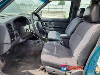 Zdjęcie 7 z 12 samochodu: 1997 NISSAN TRUCK XE VIN:1N6SD16SXVC329870 - miniatura