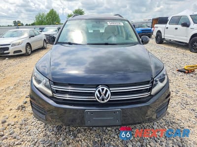 Piąte zdjęcie samochodu w środku: 2016 VOLKSWAGEN TIGUAN S VIN:WVGAV7AX9GW501787 - miniatura