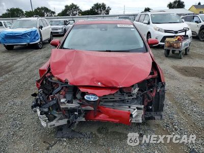 Piąte zdjęcie samochodu w środku: 2020 TOYOTA PRIUS LIMITED VIN:JTDKARFU1L3104388 - miniatura