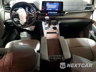 Zdjęcie 8 z 14 samochodu: 2023 TOYOTA SIENNA VIN:5TDYRKEC0PS171765 - miniatura