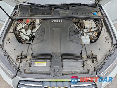 Zdjęcie 12 z 13 samochodu: 2019 AUDI Q7 PRESTIGE VIN:WA1VAAF79KD003935 - miniatura