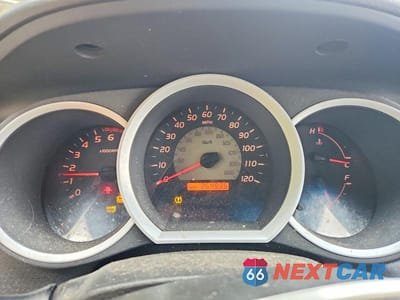 Zdjęcie 9 z 12 samochodu: 2009 TOYOTA TACOMA VIN:5TENX22NX9Z628361 - miniatura