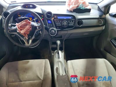 Zdjęcie 8 z 13 samochodu: 2011 HONDA INSIGHT EX VIN:JHMZE2H76BS005022 - miniatura