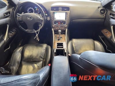 Zdjęcie 8 z 12 samochodu: 2009 LEXUS IS 250 VIN:JTHCK262X95029581 - miniatura