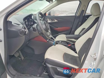 Zdjęcie 7 z 12 samochodu: 2016 MAZDA CX-3 GRAND TOURING VIN:JM1DKBD75G0118828 - miniatura