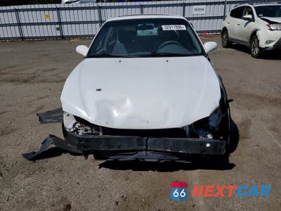 Piąte zdjęcie samochodu w środku: 2002 TOYOTA COROLLA LE VIN:1NXBR12E32Z643205 - miniatura