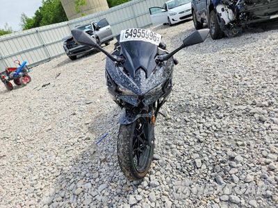 Drugie zdjęcie samochodu z przodu: 2025 KAWASAKI EX500 A VIN:ML5EXGJ16SDA40187 - miniatura